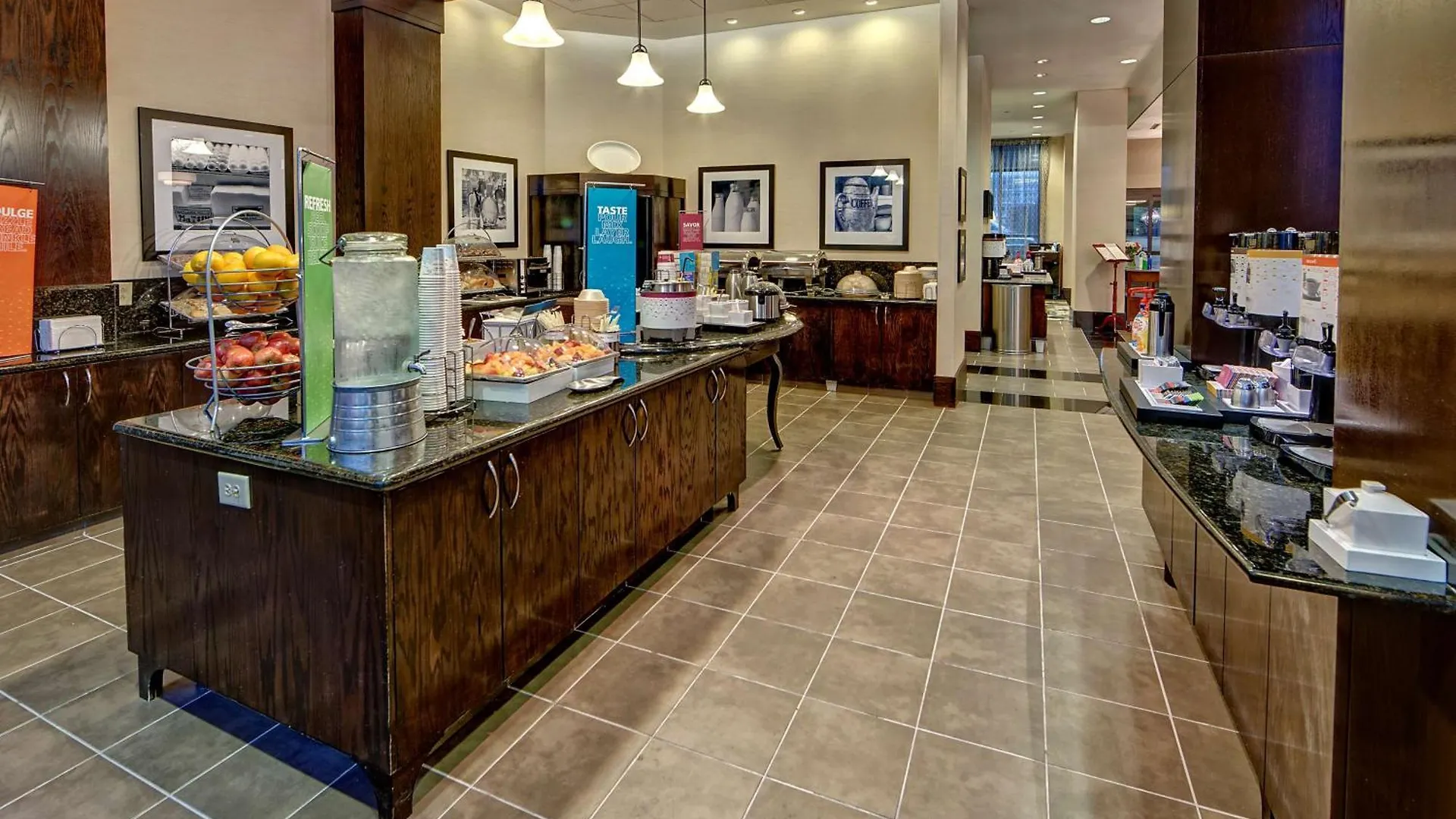 *** Hotel Hampton Inn & Suites Nashville-Downtown Estados Unidos da América