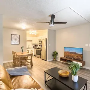 Updated With Pool - Close To Airport, Zoo, & Asu Phoenix
