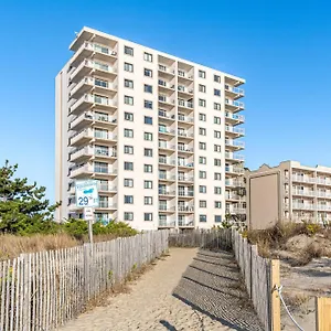 Oceanfront 2 Bedroom Modern W Pool Ocean City