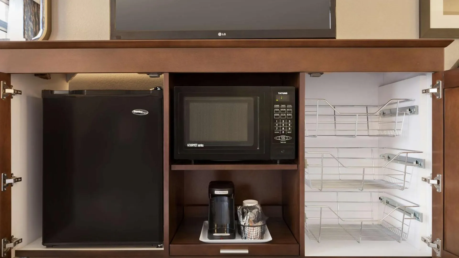 Hampton Inn & Suites Nashville-Downtown Hotel Nashville