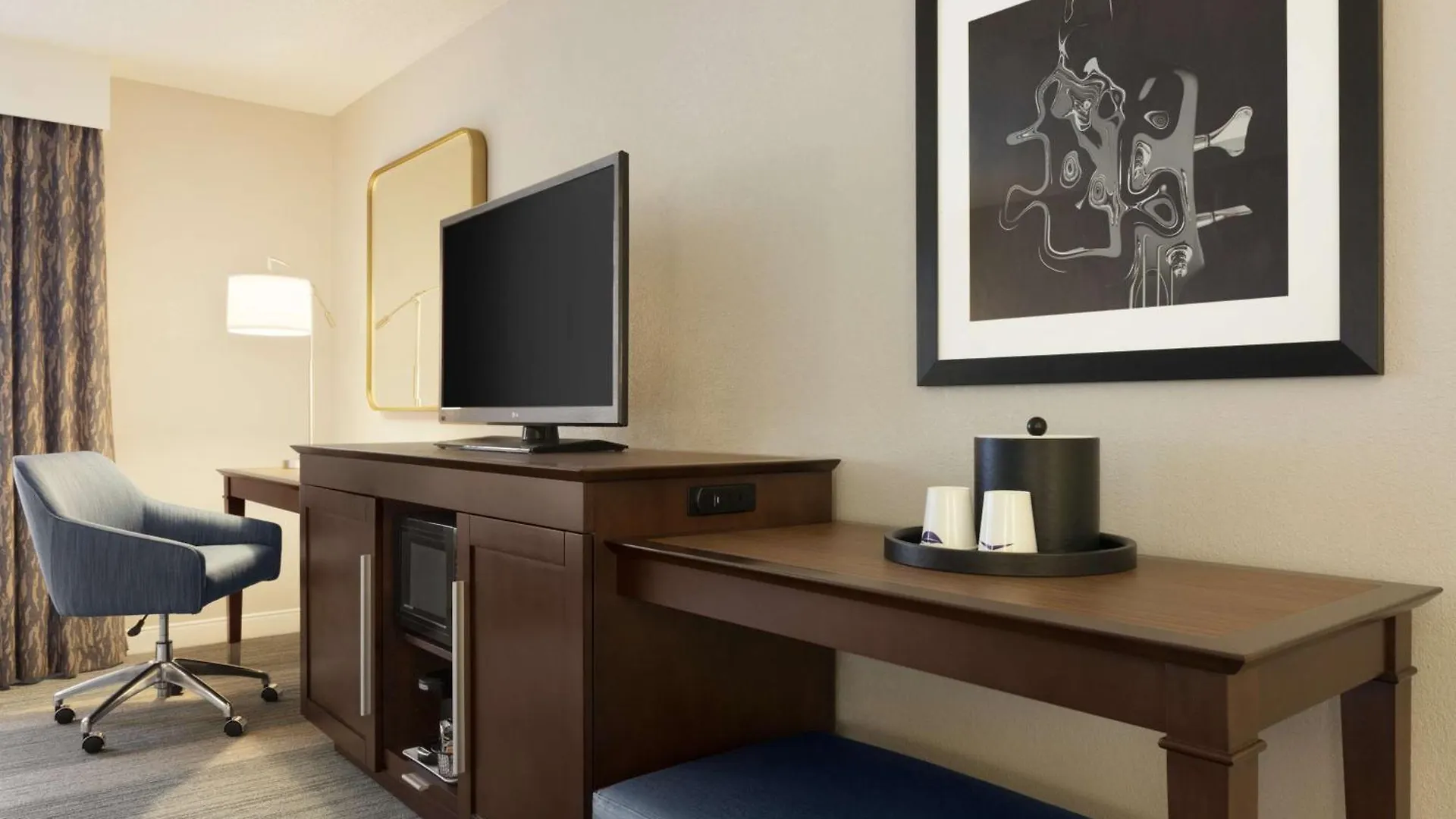 *** Hotel Hampton Inn & Suites Nashville-Downtown Estados Unidos da América